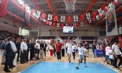 Depremzede Gençlere Yaz Boyu Eğitim İmkanı