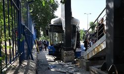 Keçiören'de Zincirleme Kaza: 20 Kişi Yaralandı