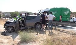 Mersin’de Facia: Otomobil Tıra Çarptı, 19 Yaşındaki Genç Öldü