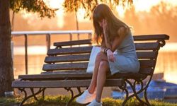 Yaz Depresyonu Nedir? Belirtileri, Nedenleri ve Tedavi Yöntemleri Nelerdir?