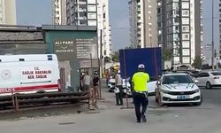 Adana Seyhan’da Müteahhite Otomobil Çarptı, Öldü
