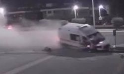 Balıkesir’de Ambulans Kontrolden Çıktı: Yaralılar Hastaneye Kaldırıldı