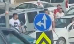 Ankara’da Otomobilin Önünü Kesip Sürücüyü Bıçakladılar: 4 Tutuklama