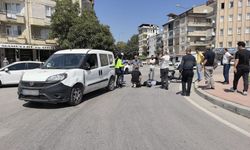 Bursa İnegöl’de Motosiklet ile Ticari Araç Çarpıştı: Sürücü Yaralı