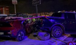 Bursa Nilüfer’de Kaza Kardeşlerin Sonu Oldu: 2 Araç Çarpıştı