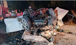 Çanakkale Yenice’de İki Otomobil Kafa Kafaya Girdi: 6 Ölü