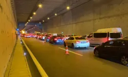 Cebeci Tüneli’nde 9 Araçlı Zincirleme Kaza! Yaralılar Var