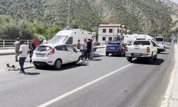 Gümüşhane’de İki Otomobil Çarpıştı: Sürücüler Yaralı