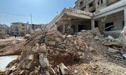 İsrail Suriye İçişleri Bakanlığı Karargahını Bombaladı