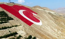 Kahramanmaraş Dağlarına Dev Bayrak Projesi