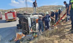 Freni Boşalan Kamyon Virajı Alamadı: Kaza Ucuz Atlatıldı