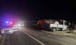Kars’ta Kamyonet, Traktör ve Otomobil Çarpıştı: 1 Ölü