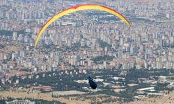 Kayseri’de Yamaç Paraşütü Heyecanı: 120 Sporcu Yarışıyor