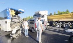 TEM Otoyolu’nda Zincirleme Kaza Trafiği Durdurdu! Ölü ve Yaralı Var