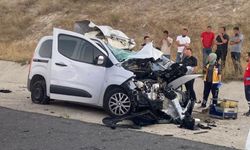 Nevşehir'de Araç Tıra Arkadan Çarptı: Sürücü Can Verdi