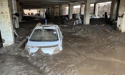 Pakistan’daki Sel Felaketi: Ölü Sayısı 350’yi Geçti