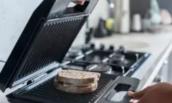 Tost Makinesi Nasıl Temizlenir? Adım Adım Rehber
