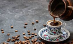 Kahve Osmanlı’ya Gelmeden Önce Kahverengi Nasıl Adlandırılıyordu?