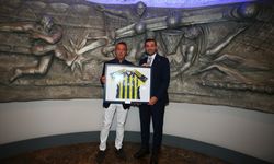 Yeni HUFEDER Yönetimi Ali Koç’u Ziyaret Etti