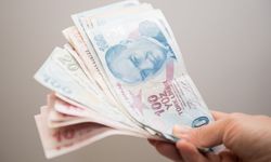 Emekliye Rekor Promosyon: 2025’te En Yüksek Ödemeyi O Banka Veriyor! Bankalarda emekli promosyonu ne kadar 2025?