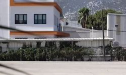 Antalya’da Eski Çalışan İşyerini Bastı: Müdürü Rehin Aldı