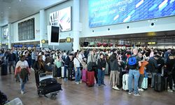 Avrupa’daki Büyük Havalimanlarında Check-in Sistemleri Çöktü
