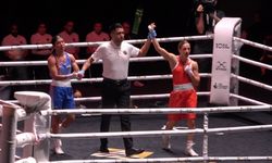 Buse Naz Çakıroğlu Dünya Boks Şampiyonası’nda Yarı Finalde