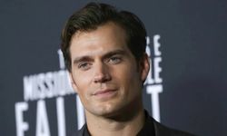 Henry Cavill Yaralandı: “İskoçyalı” 2026’ya Ertelendi