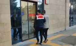 İzmir Merkezli 16 İlde FETÖ Baskını: 35 Gözaltı