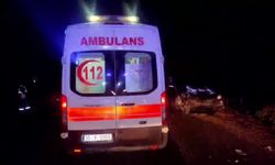 İzmir Ödemiş’te Kamyonet ile Otomobil Çarpıştı: 1 Ölü, 8 Yaralı