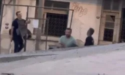 Aile İçi Şiddet İzmir’de Kanlı Bitti! Eşini Vuran Koca Kendini de Yaraladı