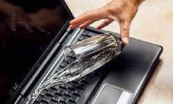 Laptopa Sıvı Dökülürse Ne Yapılmalıdır?