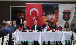 Mansur Yavaş Gazi ve Şehit Yakınlarıyla Bir Araya Geldi