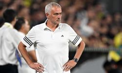 Mourinho, 25 Yıl Sonra Kariyerine Başladığı Benfica’ya Döndü