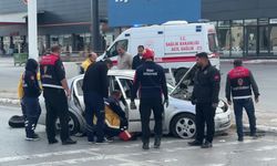 Sivas-Erzincan Yolunda Trafik Kazası: 1 Ölü, 3 Yaralı