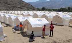 Türkiye, Afganistan'a Deprem Yardımı Gönderdi
