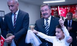 Yakup Odabaşı Öğrencileri İlk Ders Gününde Yalnız Bırakmadı