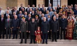Ankara'nın Başkent Oluşu 102 Yaşında: Vali Şahin Anıtkabir’deydi