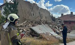 Ankara’nın Çubuk İlçesinde 3 Katlı Metruk Bina Çöktü