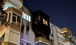 Antalya’da Apartman Dairesinde Çıkan Yangın Evli Çifti Ayırdı
