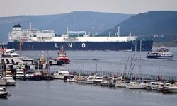 Avrupa’da LNG Yatırımları Gaz Talebindeki Düşüşle Yavaşlıyor