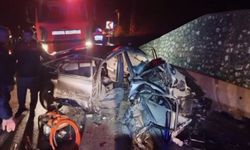 Bartın’da Otomobil Bariyerlere Çarptı: Baba ile 3 Çocuğu Yaralı