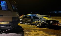 Bolu’da Kamyon ile Otomobil Çarpıştı: Sürücü Can Verdi