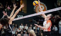 Eczacıbaşı – VakıfBank: Çekişmeli Derbide Kazanan VakıfBank