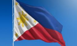 Filipinler'de Uçak Tarlaya Düştü: 2 Kişi Hayatını Kaybetti