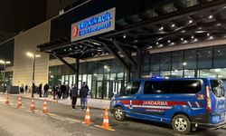 İzmir Bayraklı’da Silahlı Kavga: 3 Yaralı, 2 Gözaltı