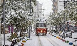 İstanbul'a Lapa Lapa Kar Yağacak! Meteoroloji Uzmanı Tarih Verdi