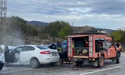 Kastamonu’da İki Araç Kafa Kafaya Çarpıştı: Ölü ve Yaralılar Var