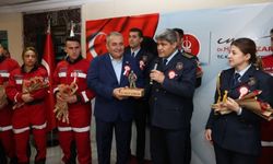 Keçiören Belediye Başkanı ve İtfaiye Personelinden Huzurevi Ziyareti