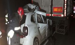Konya Cihanbeyli’de Otomobil Tırın Altına Girdi: Sürücü Öldü